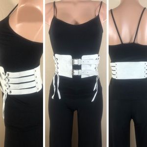 Artisan Corset Belt in White Suede Leather - Handmade in Indonesia